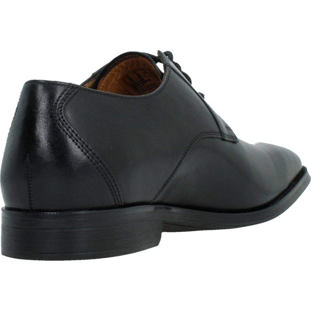 CLARKS  en color NEGRO  (3)