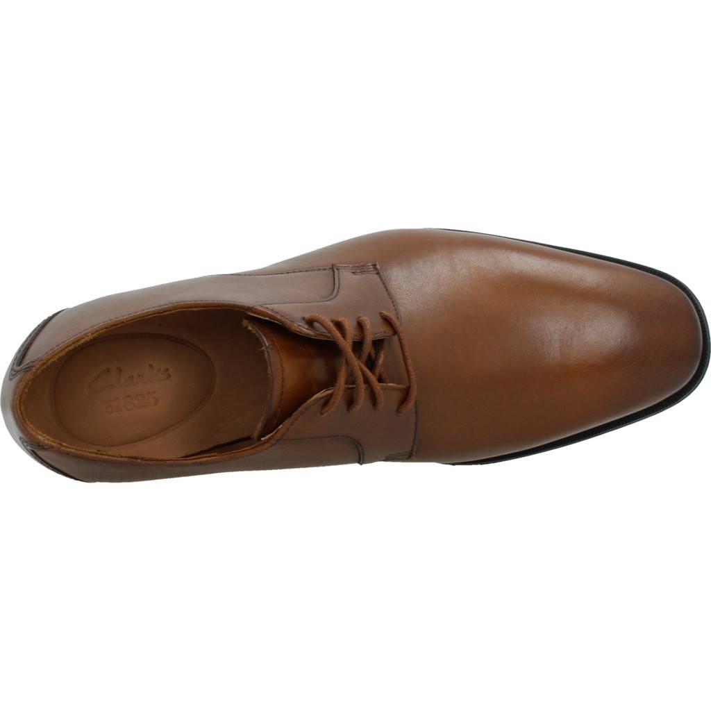 CLARKS GILMAN LACE en color MARRON  (8)