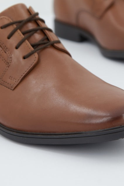 CLARKS   en color MARRON  (2)