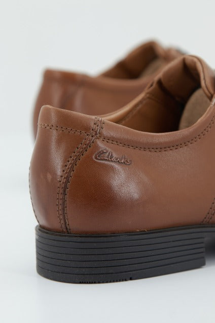 CLARKS   en color MARRON  (3)