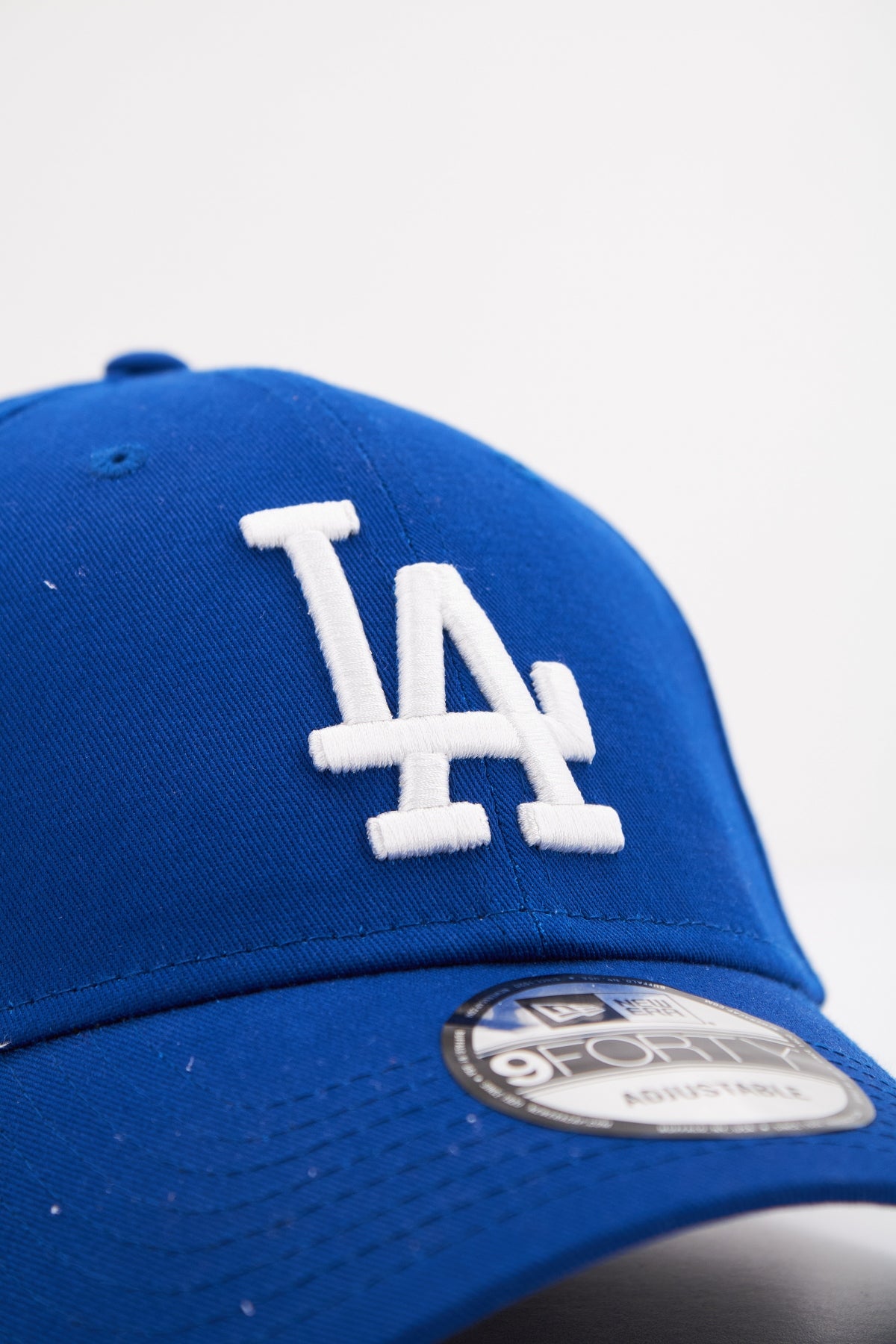 NEW ERA LEAGUE ESSENTIAL FORTY en color AZUL  (4)