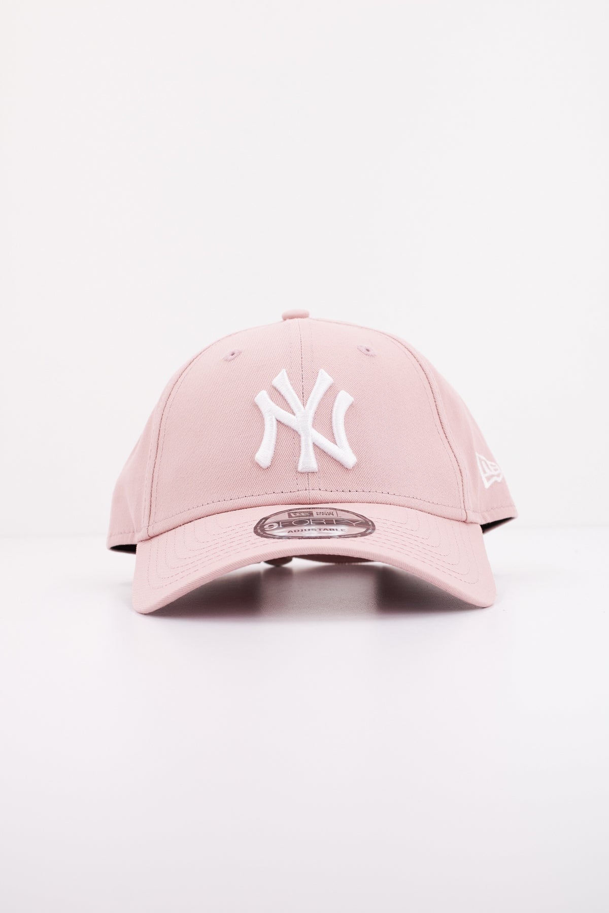 NEW ERA LEAGUE ESSENTIAL FORTY en color ROSA  (1)