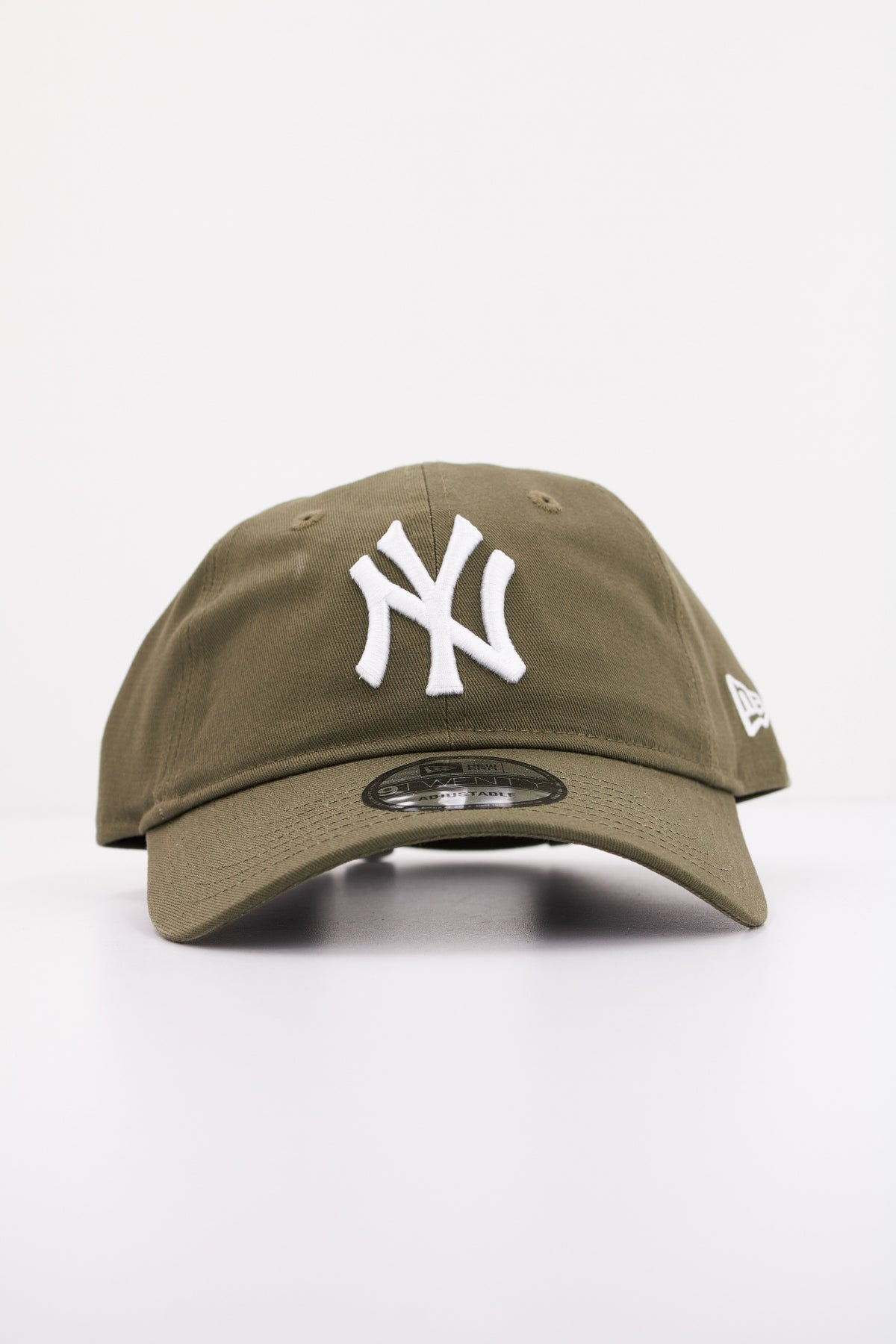 NEW ERA  LEAGUE ESS TWENTY en color VERDE  (1)