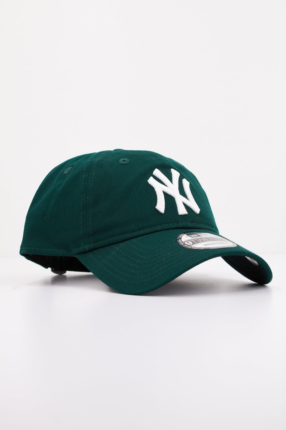 NEW ERA NOS LEAGUE ESS en color VERDE  (2)