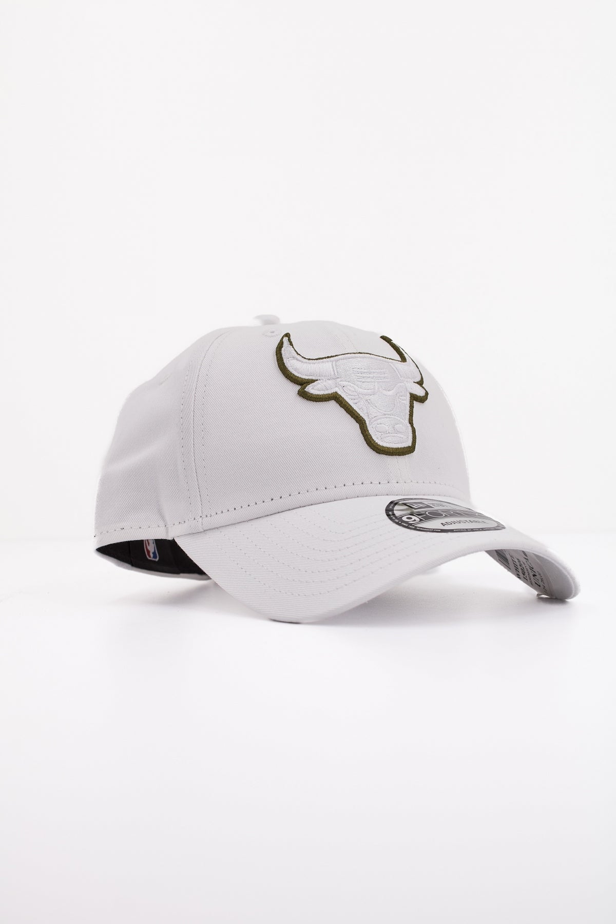 NEW ERA CHICAGO BULLS en color BLANCO  (2)