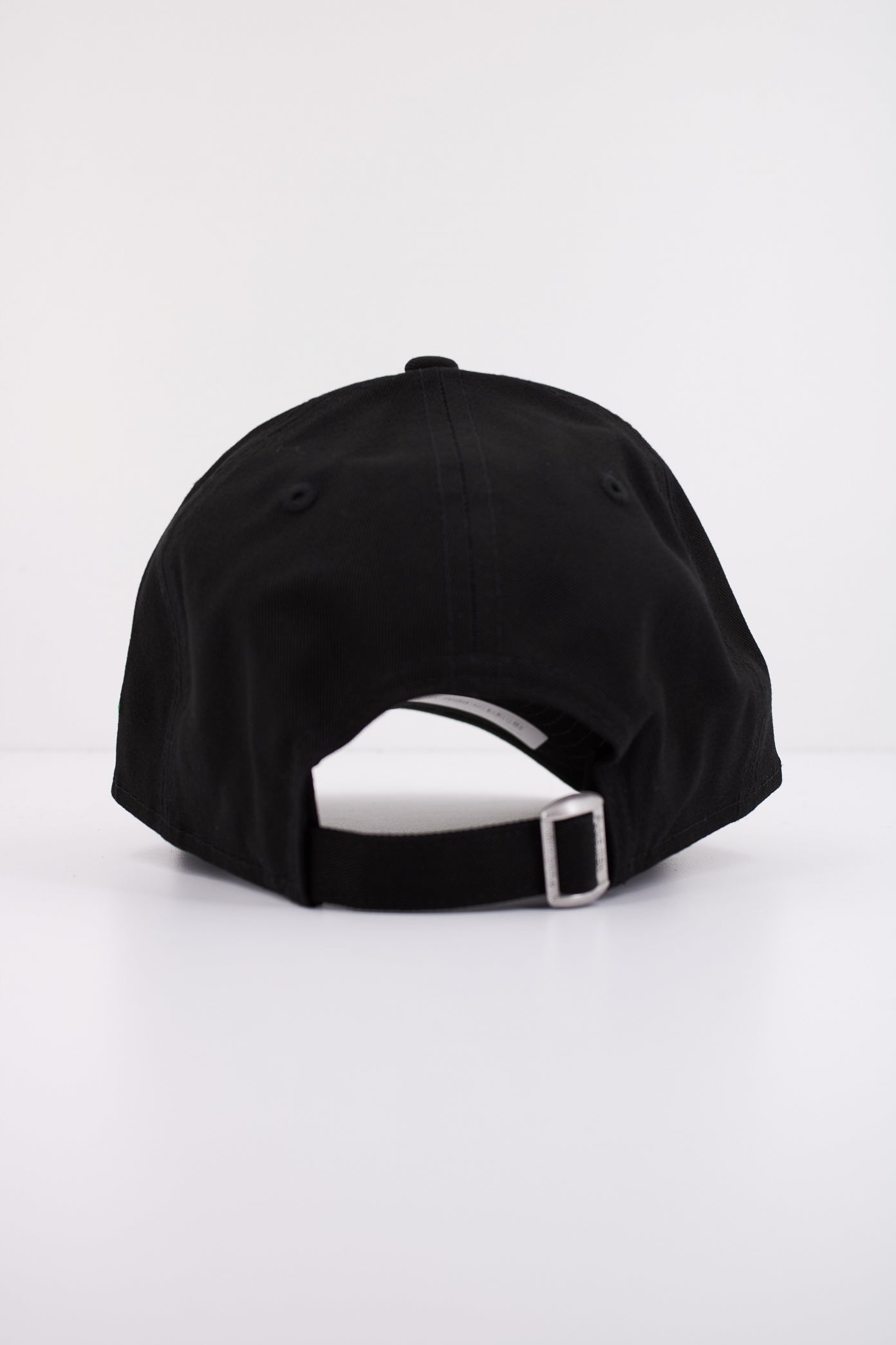 NEW ERA TEAM OUTLINE FORTY OSFM en color NEGRO  (3)