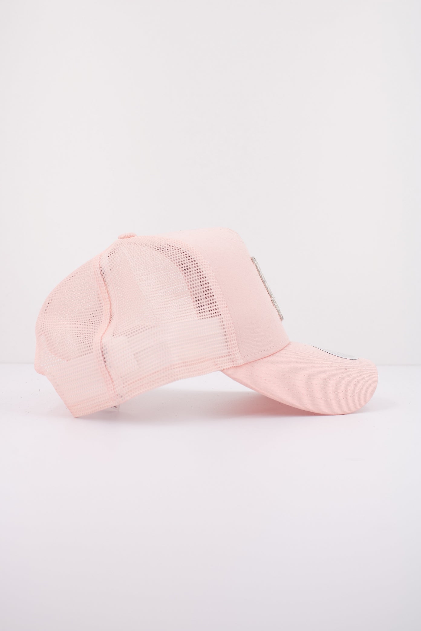 NEW ERA METALLIC TRUCK OSFM en color ROSA  (2)