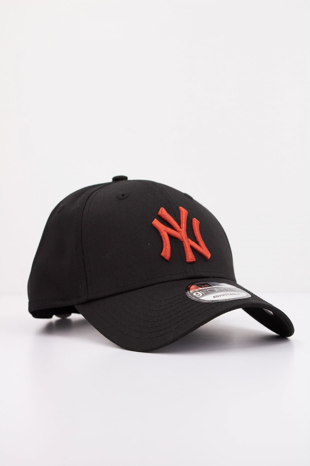 NEW ERA NEW YORK YANKEES BLKINR en color NEGRO  (2)