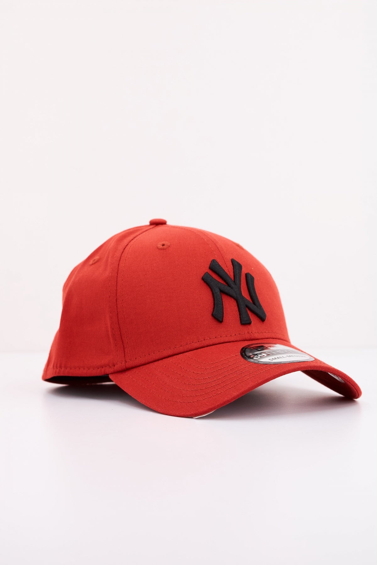 NEW ERA NEW YORK YANKEES INRBLK en color ROJO  (2)