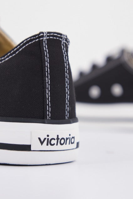 VICTORIA CORDONES en color NEGRO  (4)