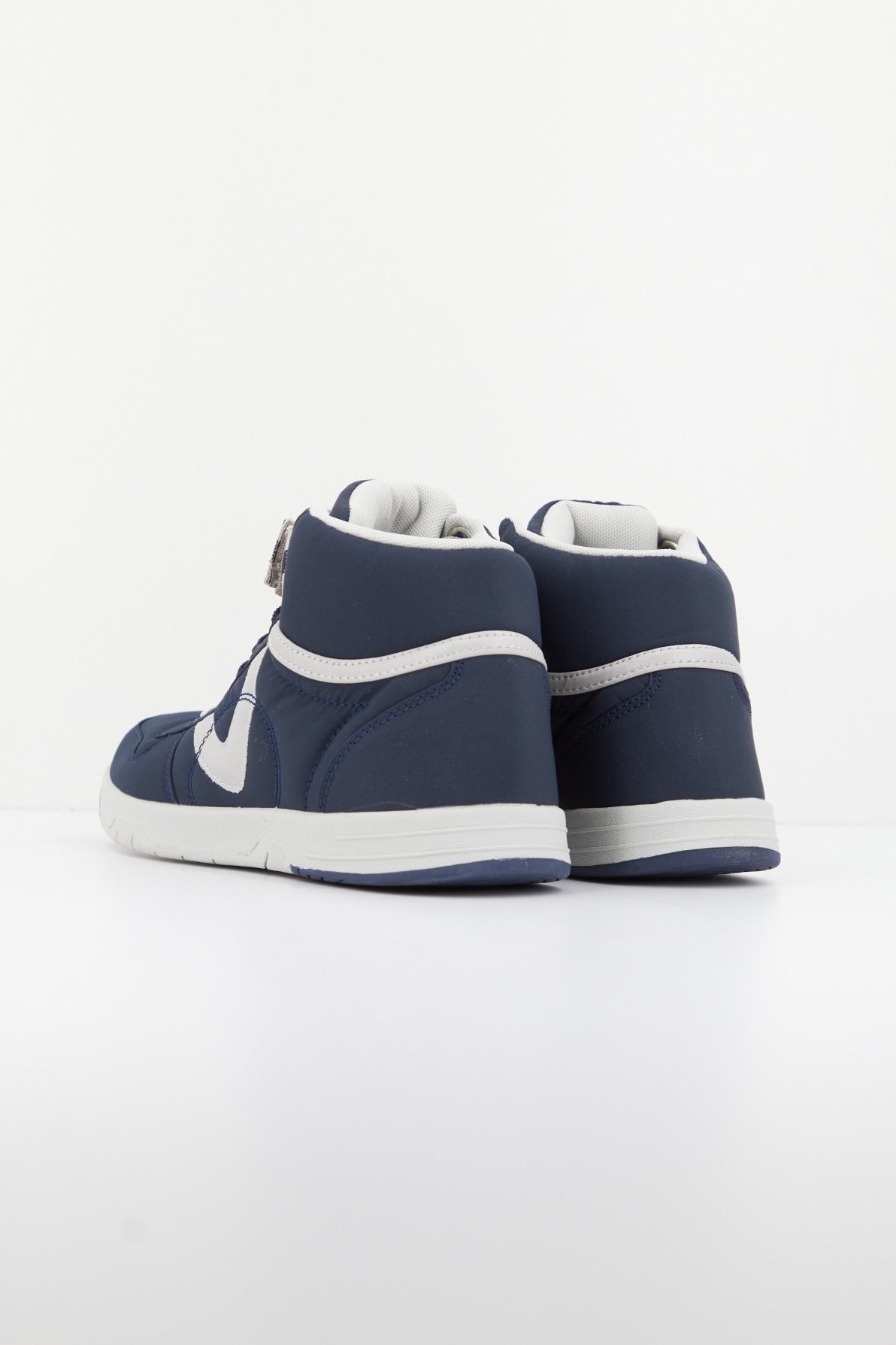 VICTORIA SNEAKER NYLON en color AZUL  (3)