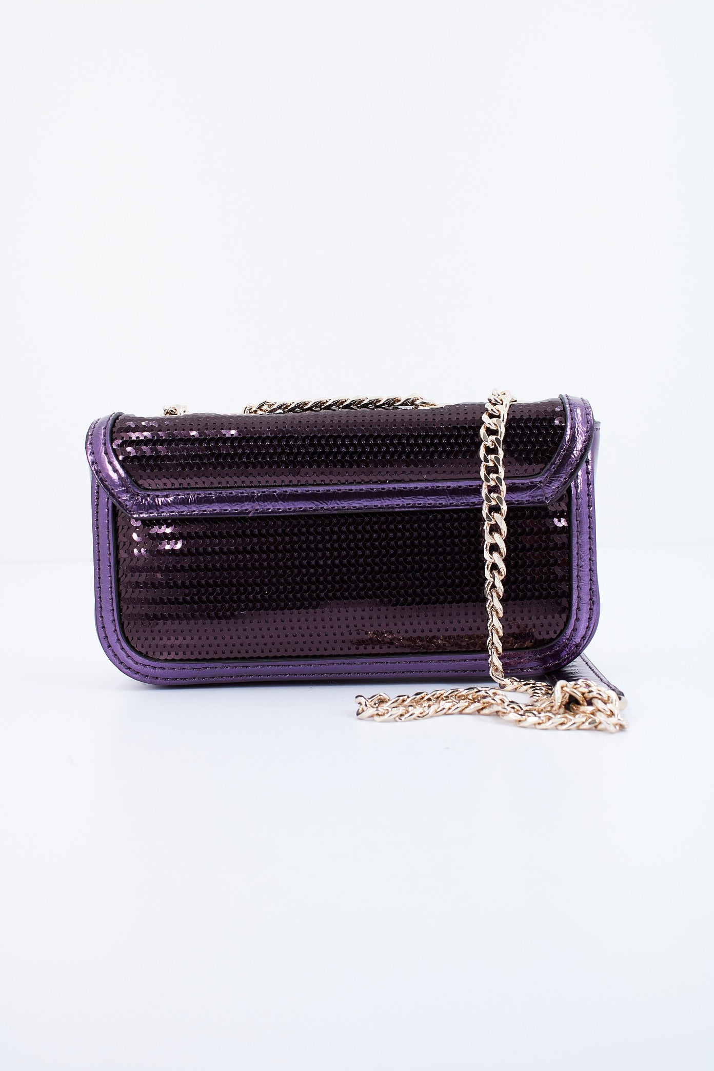 GUESS KASKA MINI en color VIOLETA  (3)