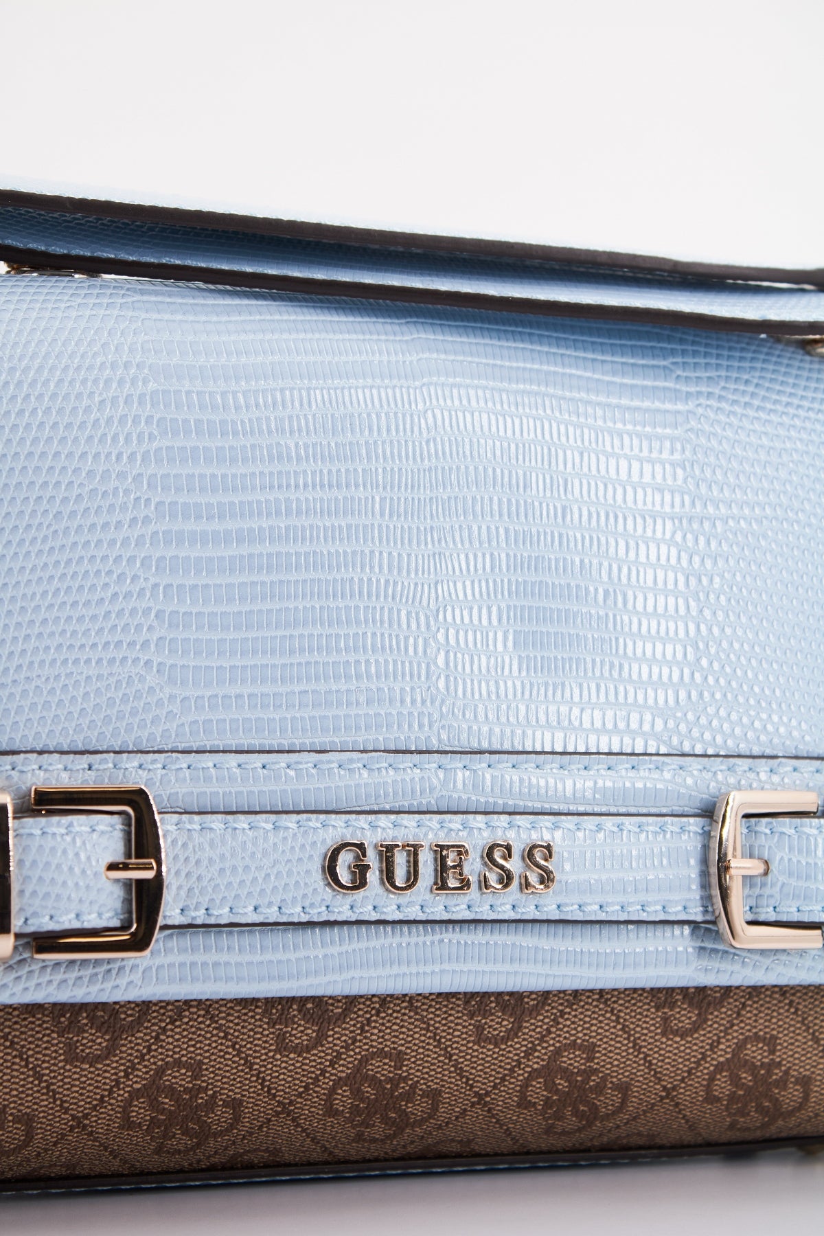 GUESS SESTRI LOGO CNVRTBLE X en color AZUL  (4)