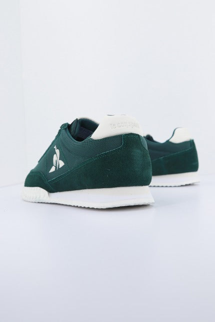 LE COQ SPORTIF VELOCE TREKKING en color VERDE  (3)