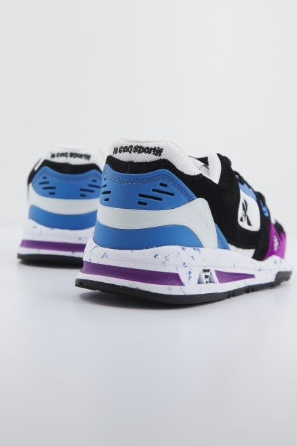 LE COQ SPORTIF LCS R W NINETIES en color BLANCO  (3)