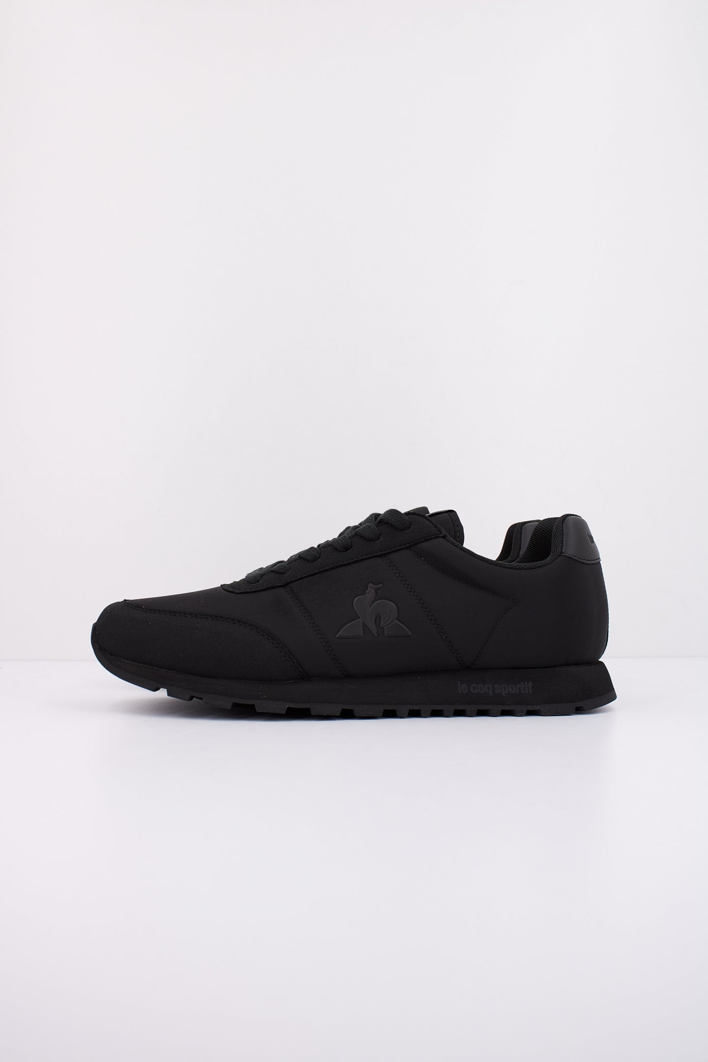 LE COQ SPORTIF RACERONE en color NEGRO  (1)