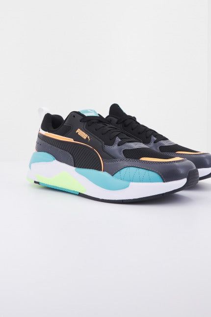 PUMA X-RAY  SQUARE en color AZUL  (1)