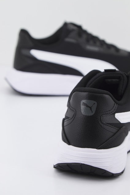 PUMA RUNTAMED en color NEGRO  (3)