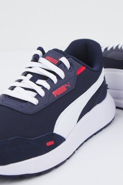 PUMA RUNTAMED en color AZUL  (4)