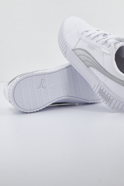 PUMA CARINA . SPACE MET en color BLANCO  (4)