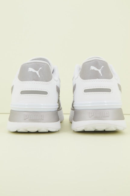 PUMA  VOYAGE SPACE MET en color BLANCO  (3)