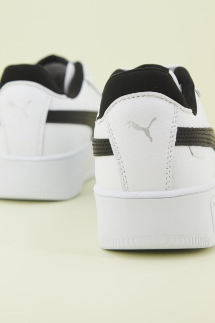 PUMA  CARINA STREET en color BLANCO  (3)