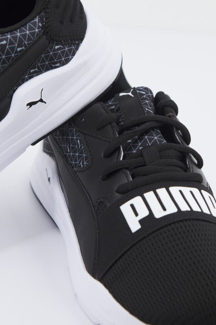 PUMA WIRED RUN PURE en color NEGRO  (4)