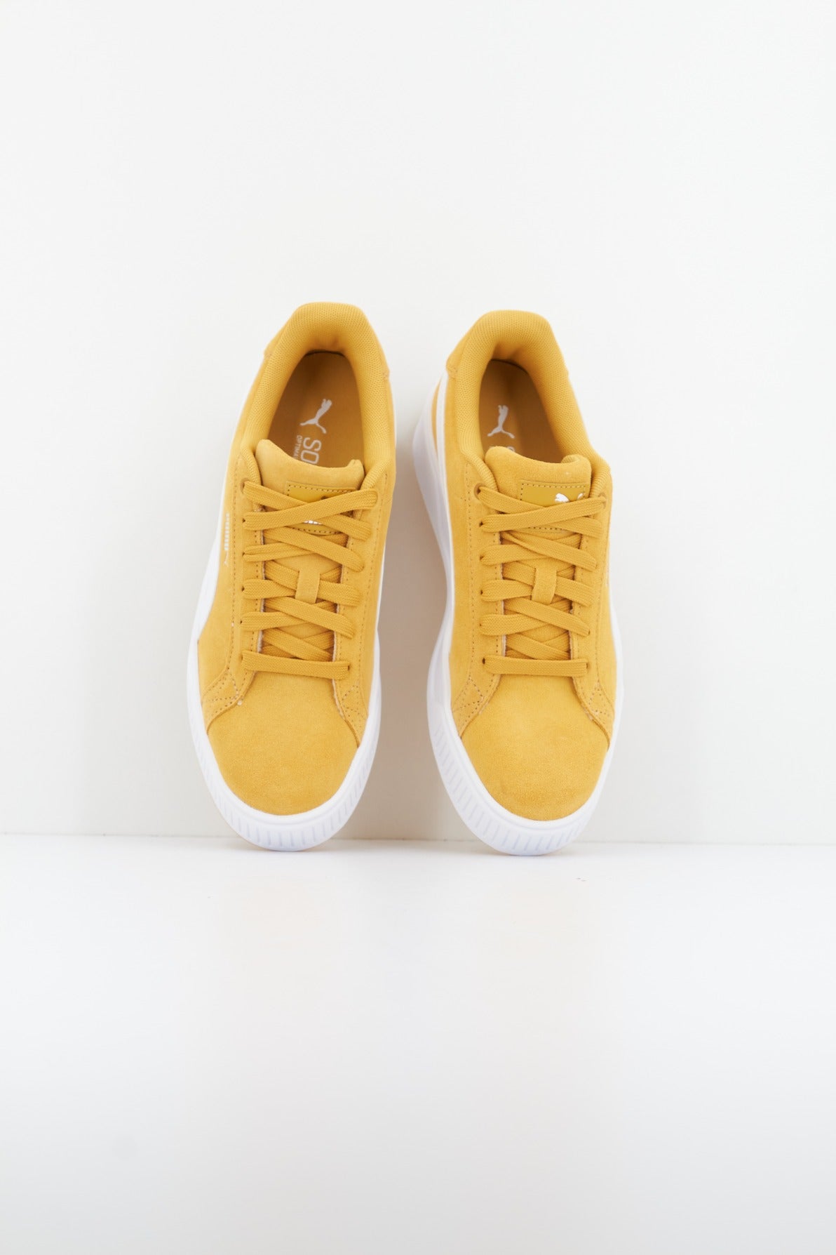 PUMA KARMEN en color AMARILLO  (2)