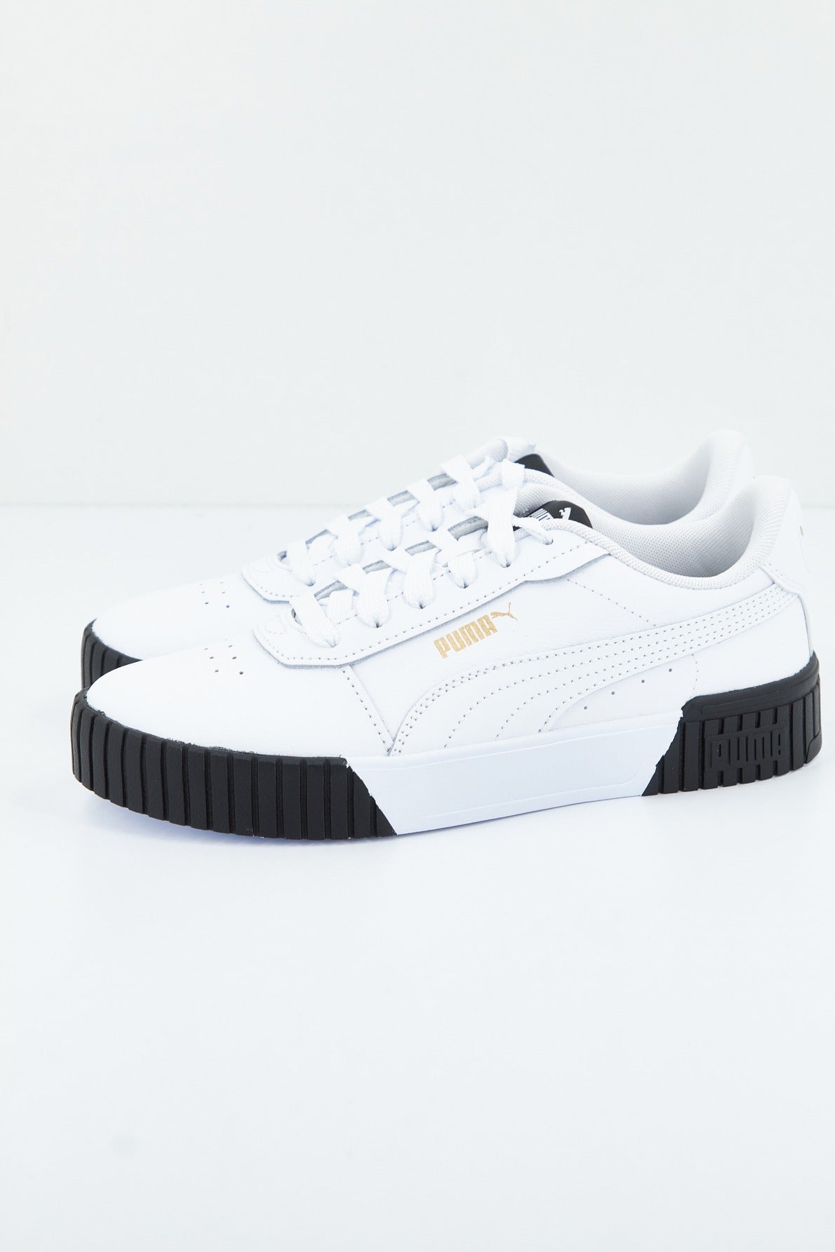 PUMA CARINA . en color BLANCO  (1)