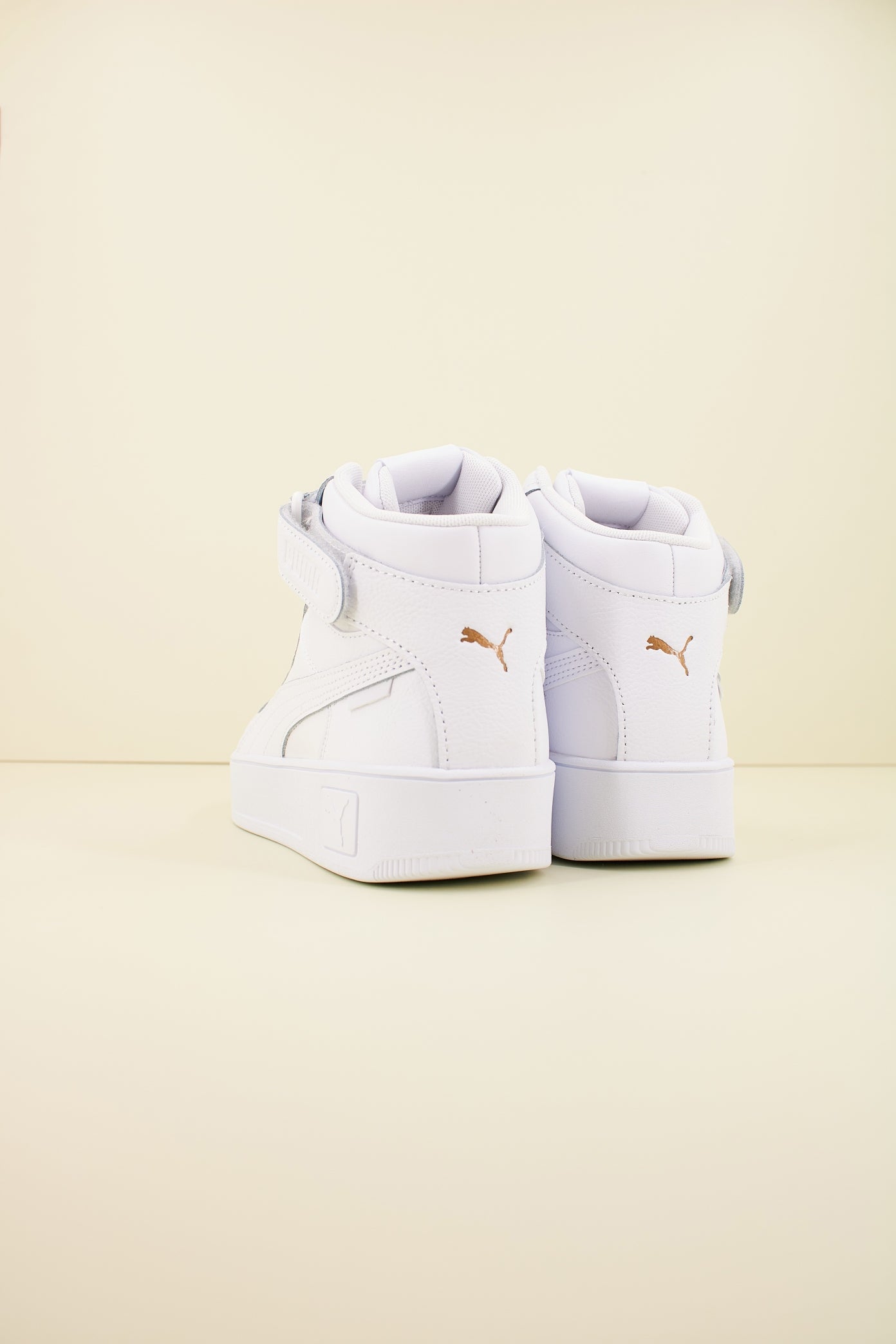 PUMA STREET MID en color BLANCO  (3)