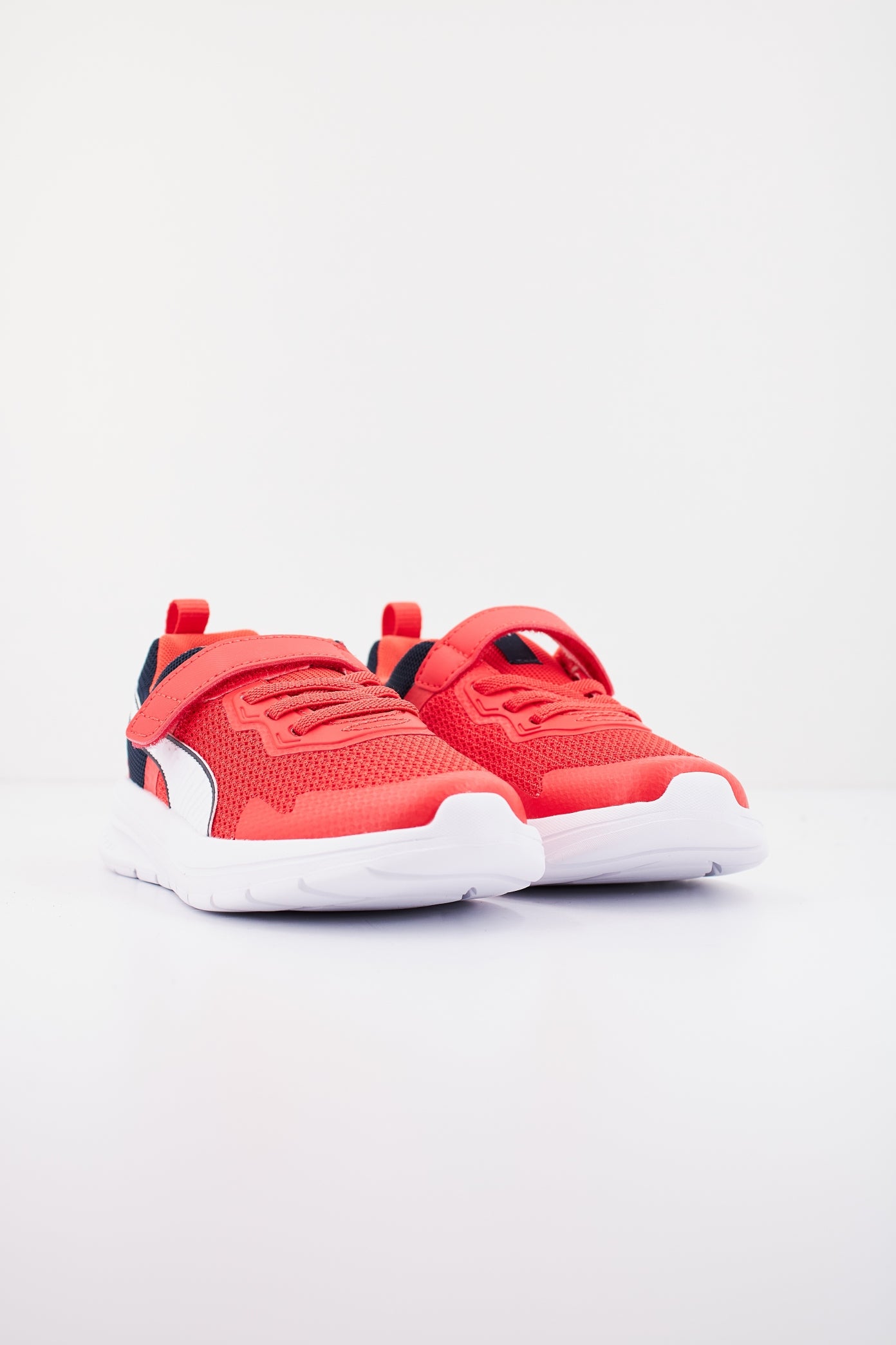 PUMA EVOLVE en color ROJO  (2)