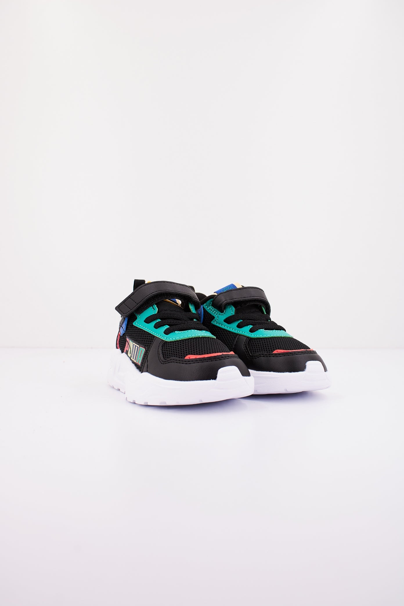 PUMA TRINITY LITE READY en color NEGRO  (2)