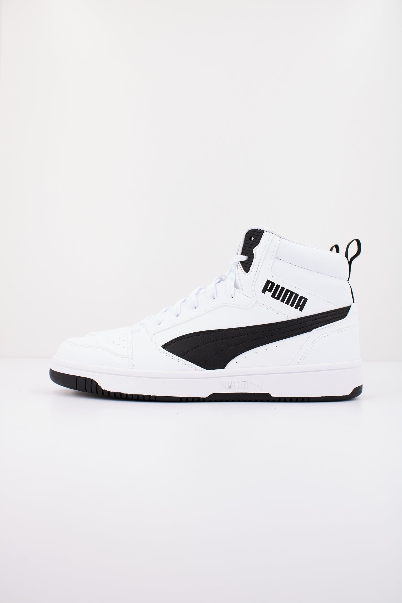 PUMA REBOUND V en color BLANCO  (1)