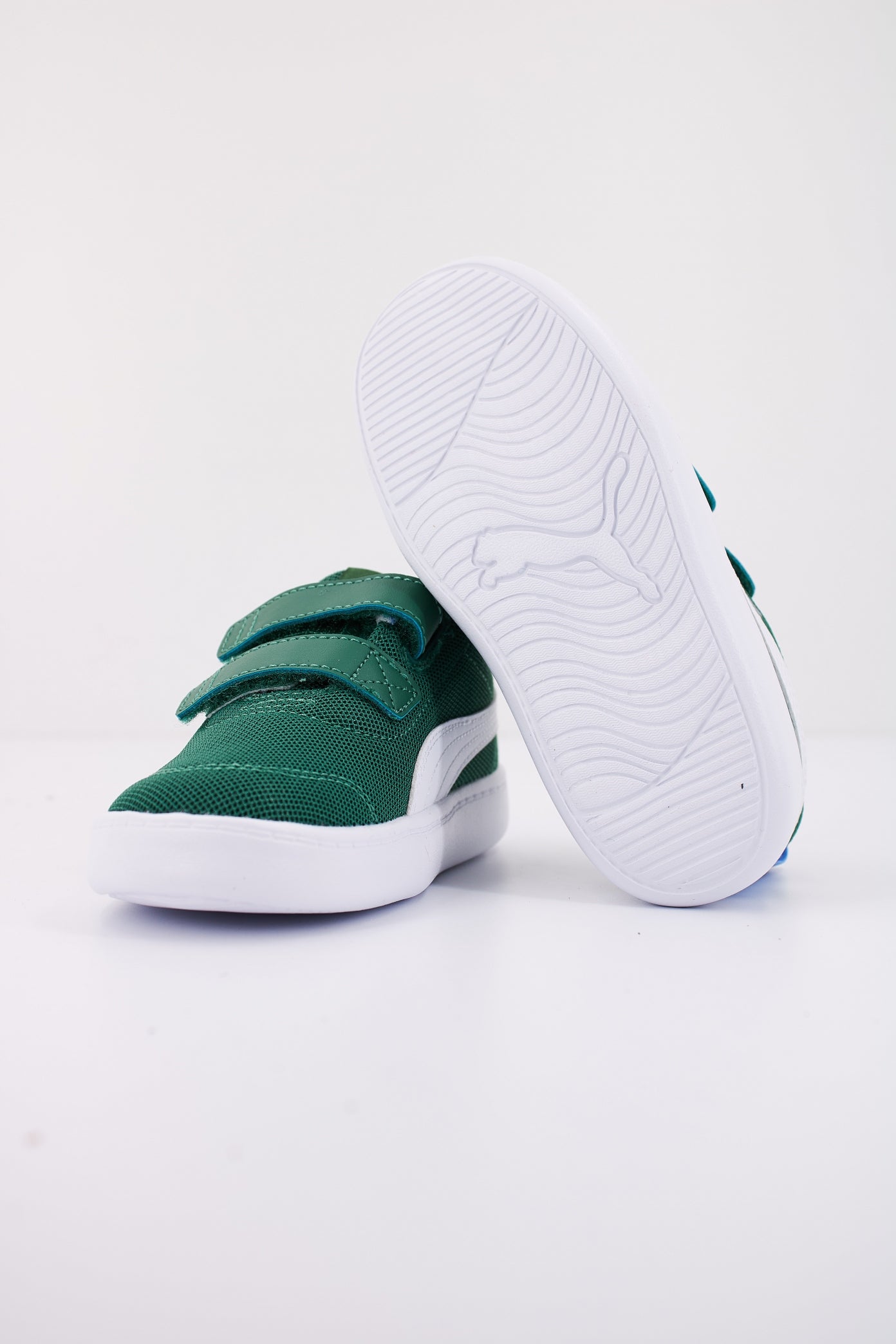 PUMA COURTFLEX V MESH V en color VERDE  (4)