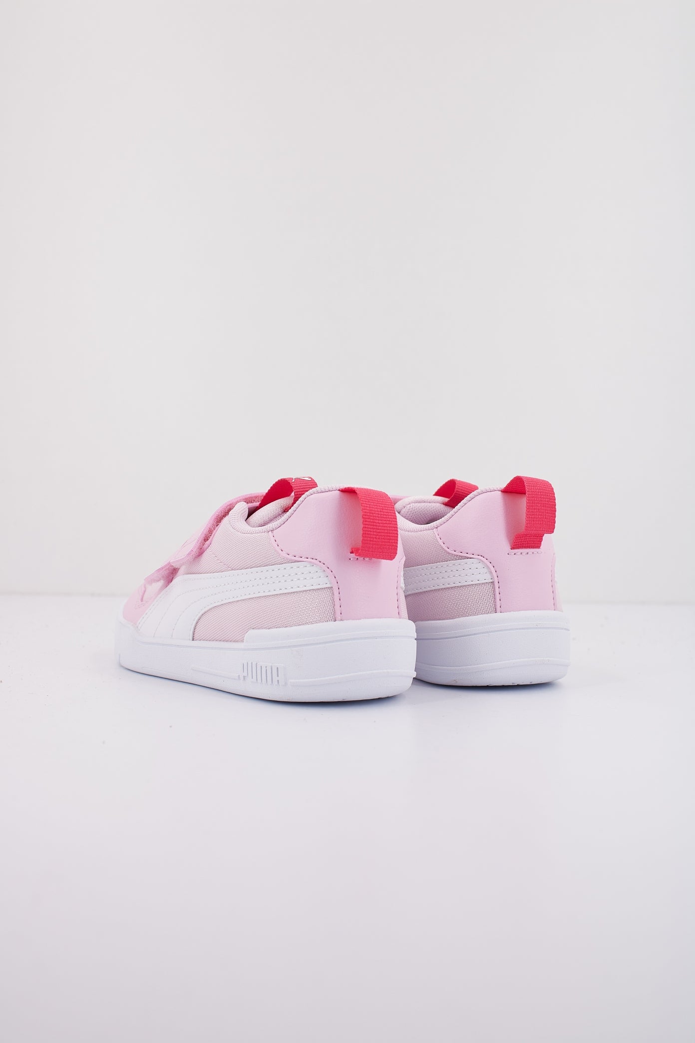 PUMA MULTIFLEX MESH en color ROSA  (3)