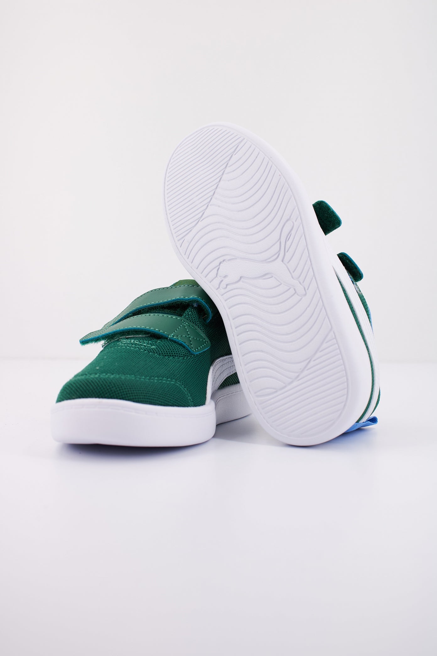 PUMA COURTFLEX V MESH V en color VERDE  (4)