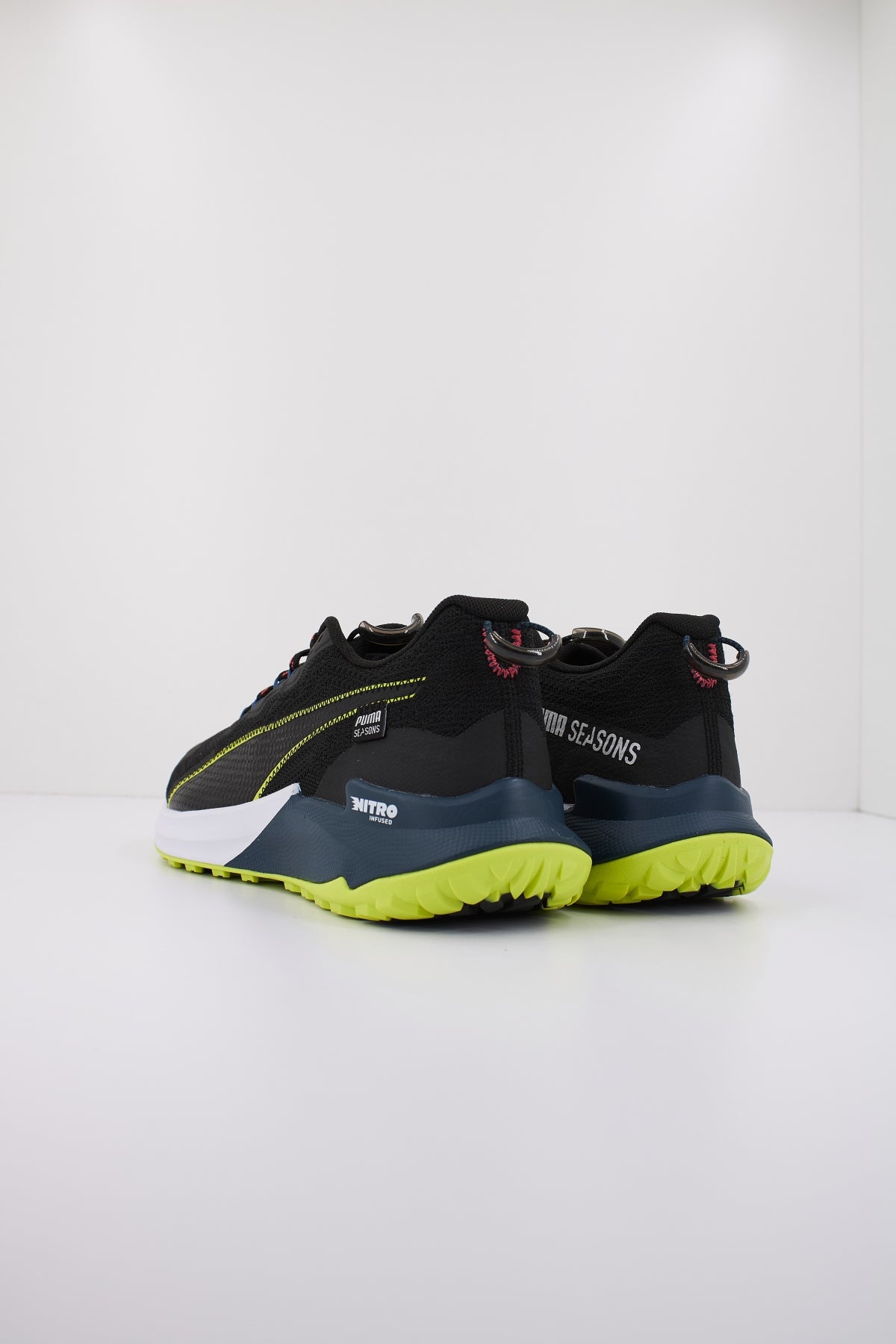 PUMA FAST- TRAC NITRO  en color NEGRO  (3)