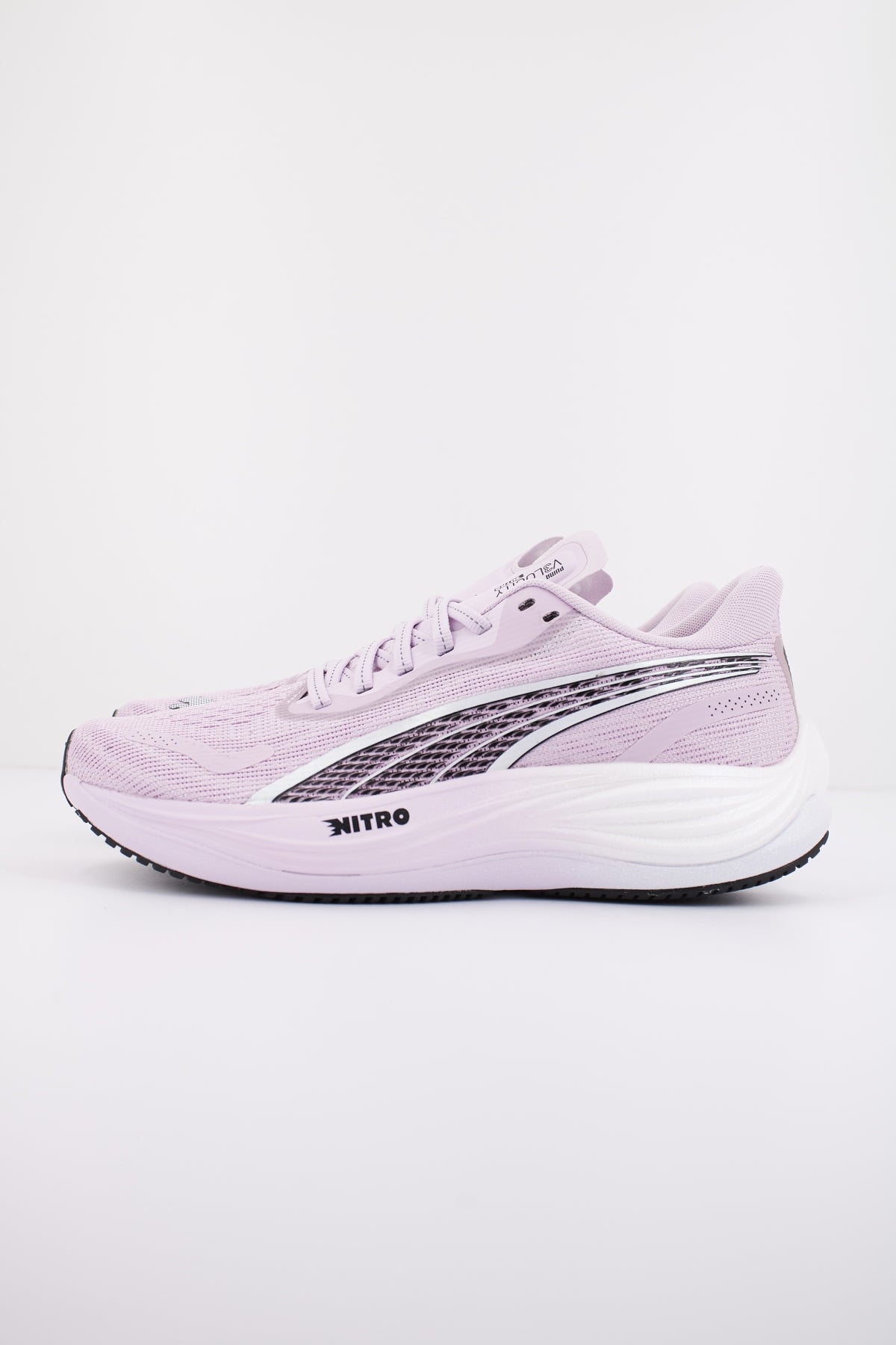 PUMA VELOCITY NITRO  RADIANT en color ROSA  (1)