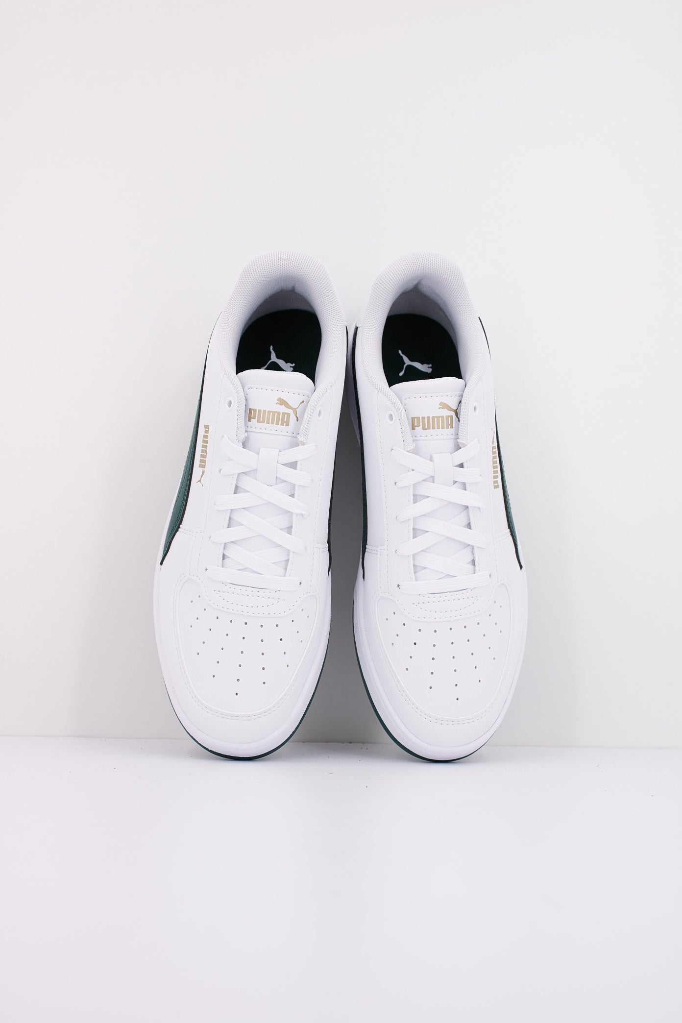 PUMA PUMA CAVEN . en color BLANCO  (3)