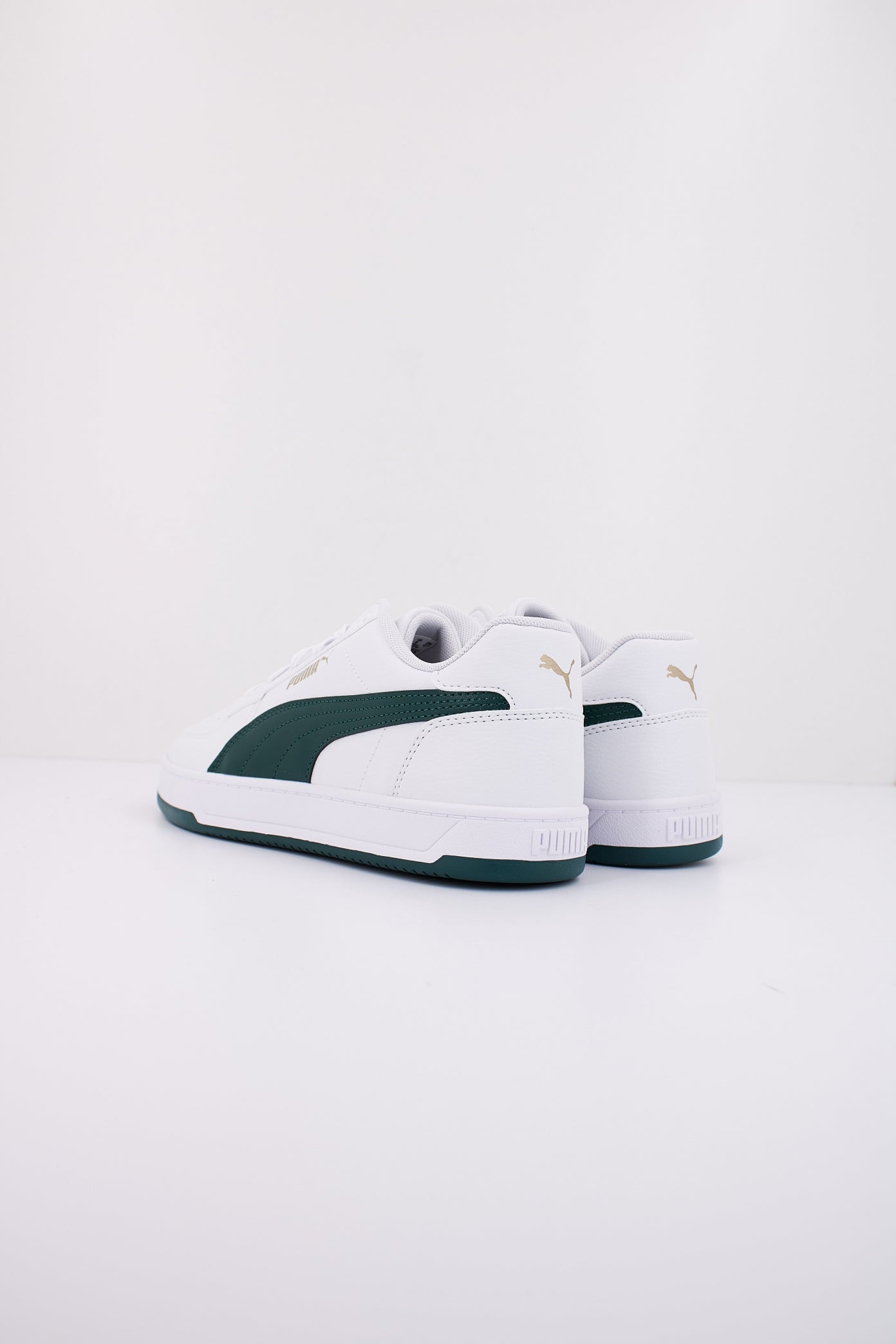 PUMA PUMA CAVEN . en color BLANCO  (4)