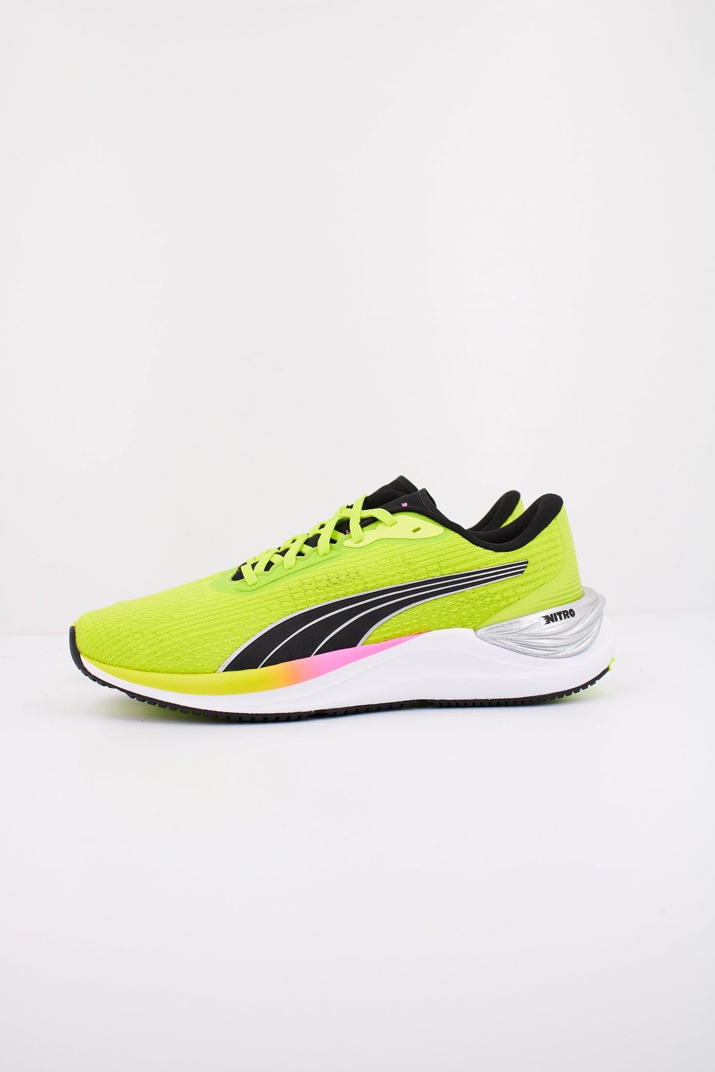 PUMA ELECTRIFY NITRO  WNS en color VERDE  (1)