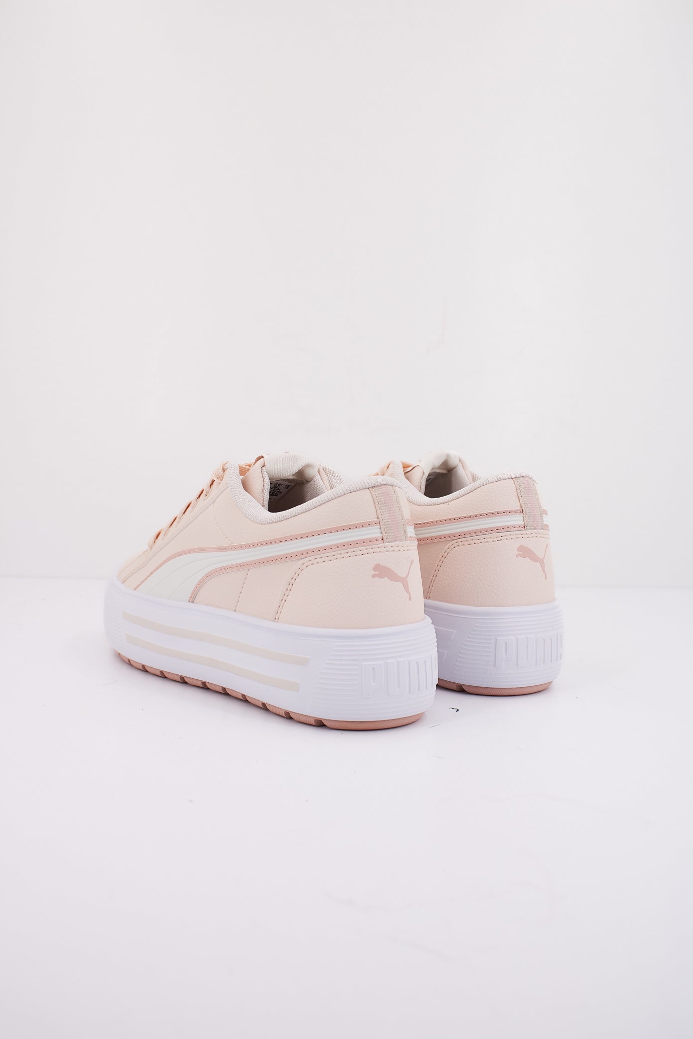 PUMA KAIA . en color ROSA  (4)