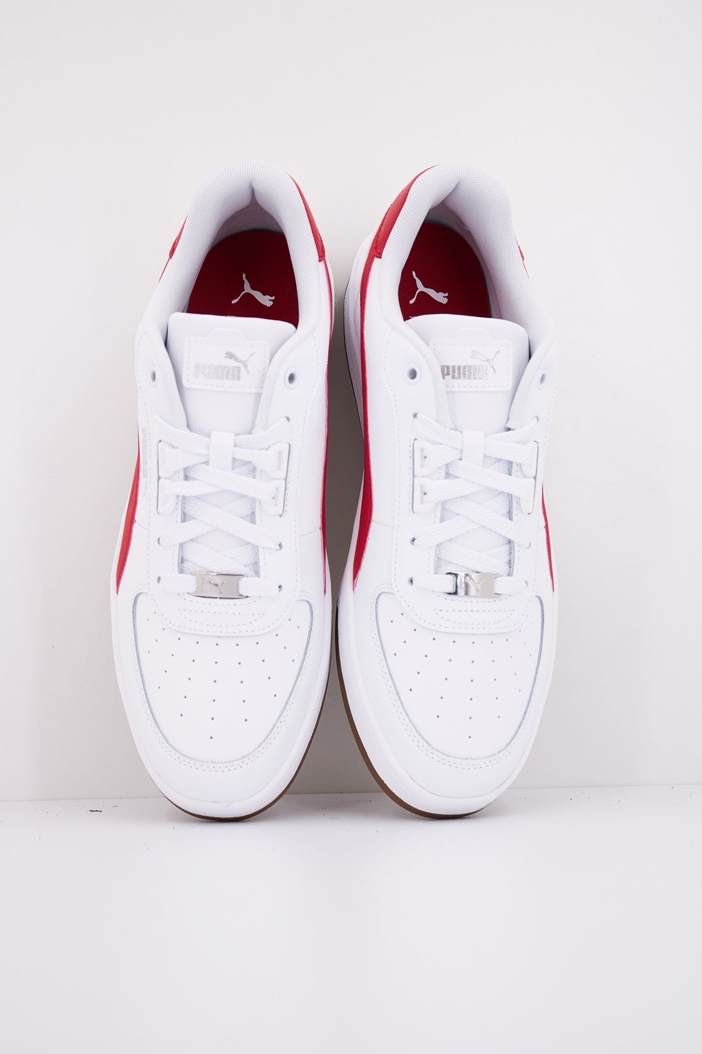 PUMA CAVEN . LUX en color BLANCO  (3)