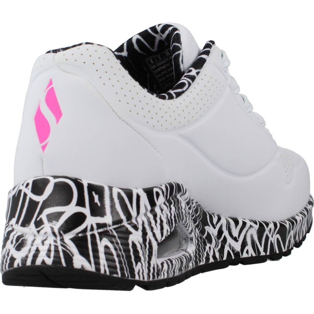 SKECHERS UNO - LOVING LOVE en color BLANCO  (3)