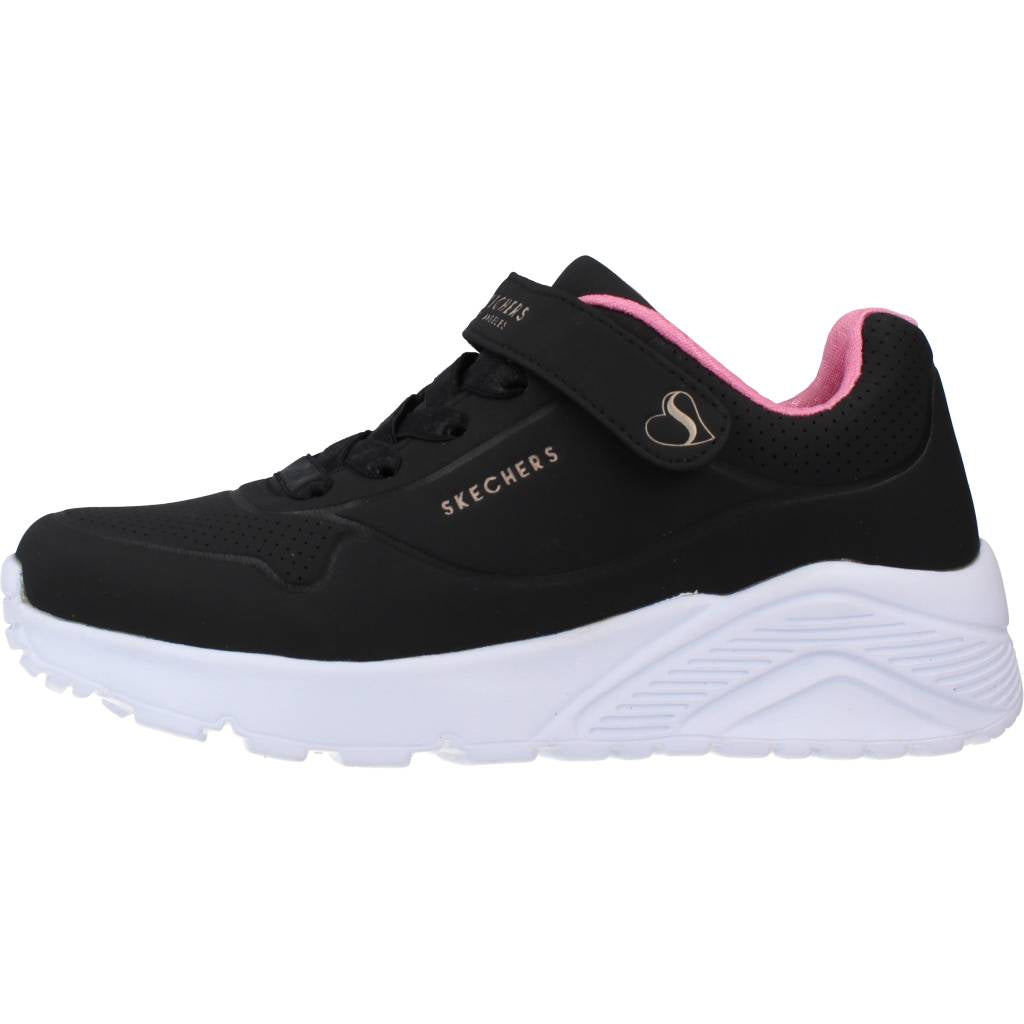 SKECHERS UNO LITE en color NEGRO  (2)