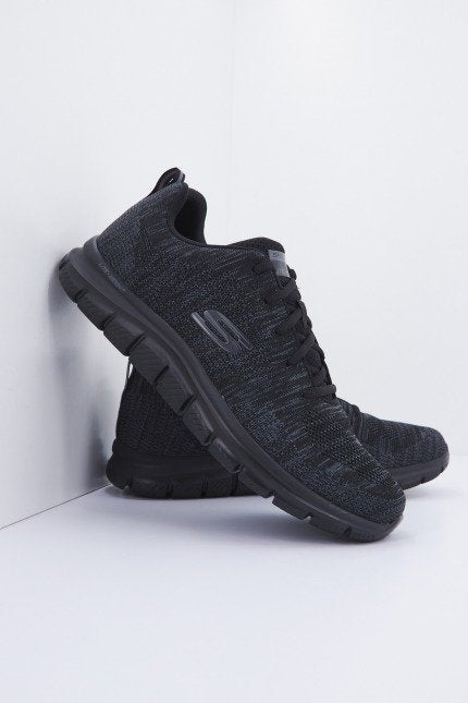 SKECHERS TRACK FRONT RUNNER en color NEGRO  (4)