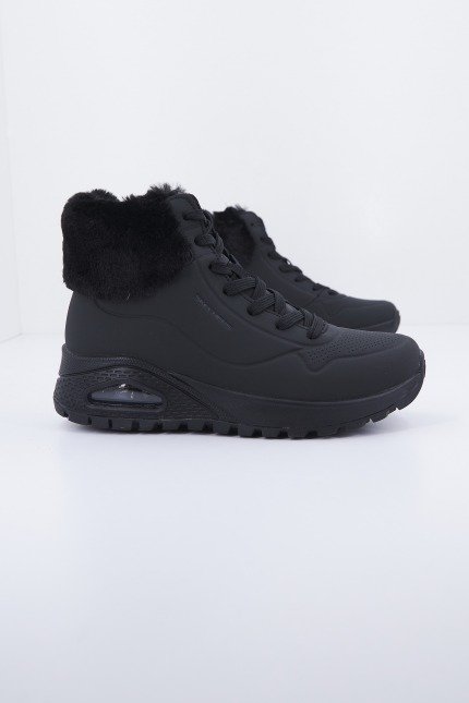 SKECHERS UNO RUGGED FALL AIR en color NEGRO  (2)