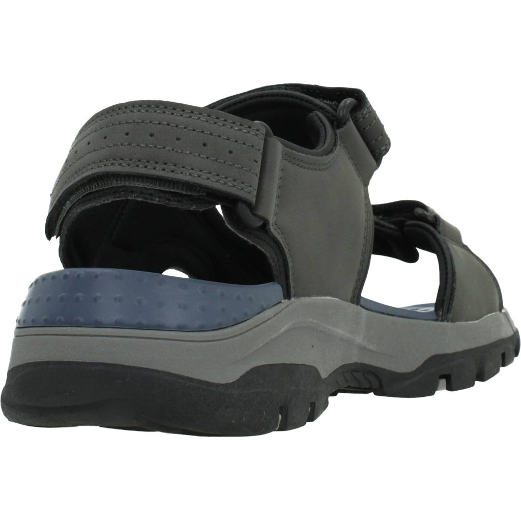 SKECHERS S en color GRIS  (3)