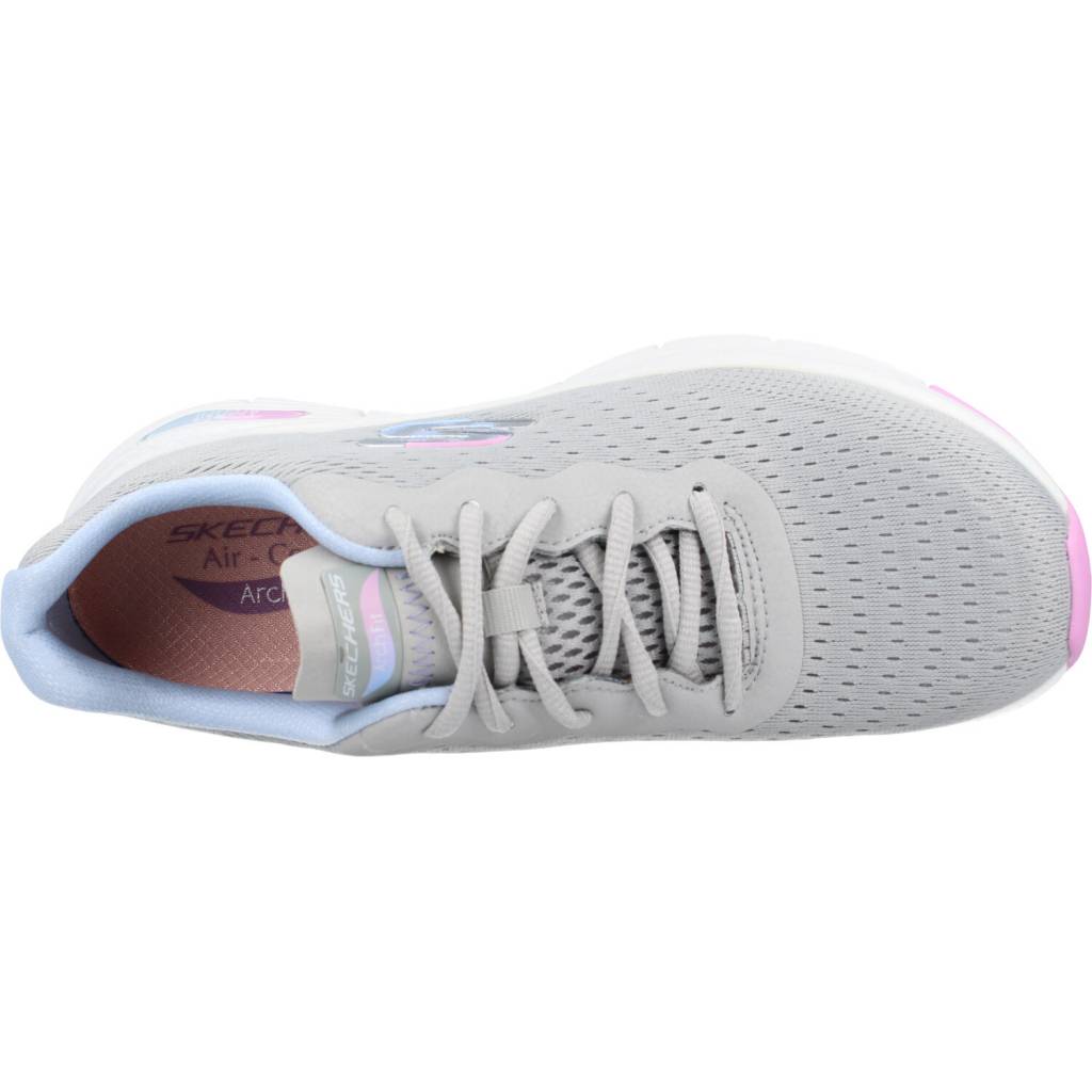 SKECHERS ARCH FIT-INFINITY COOL en color GRIS  (7)