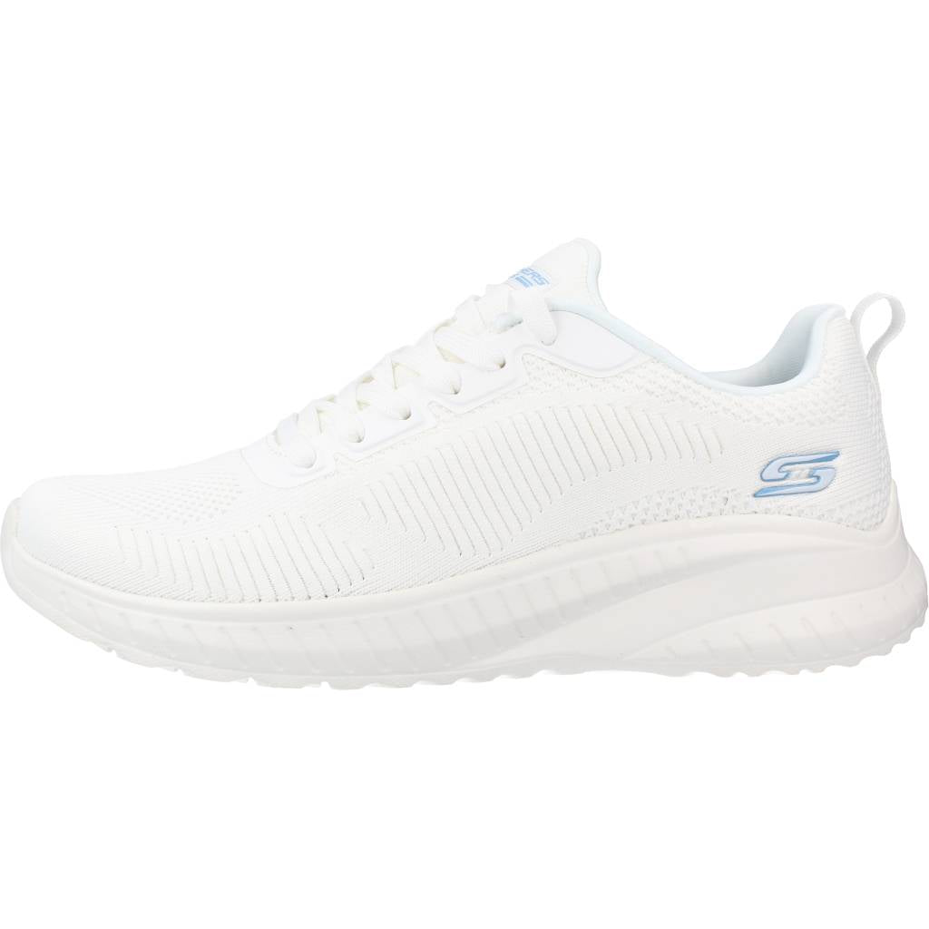 SKECHERS BOBS SQUAD en color BLANCO  (2)